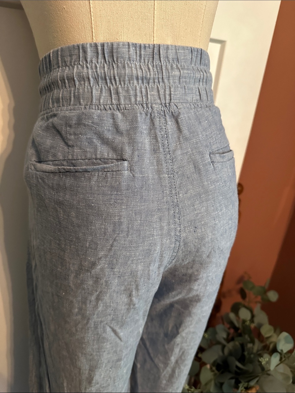 Athleta Cabo Linen Wide Leg 12 chambray pockets drawstring pants - Picture 10 of 16